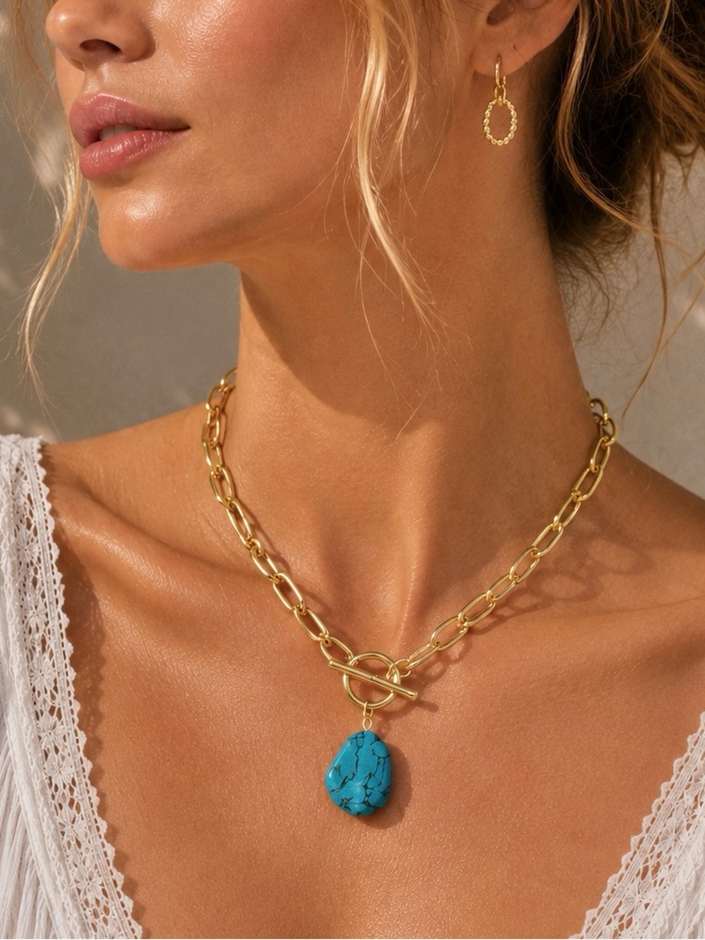 NWT 18K Gold Plated Link Chain Statement Toggle Necklace Turquoise  Pendant Boho